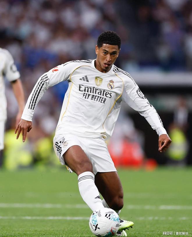 篮球湖人主力球员场上状态火热（湖人主力状态火爆，赛场火力全开）