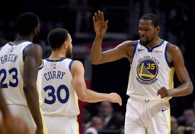 足球报：梅州客家经济困难无法妥善解决，也没总经理主持局面（足球报：梅州客家财务困局难解，且无总经理统筹大局）