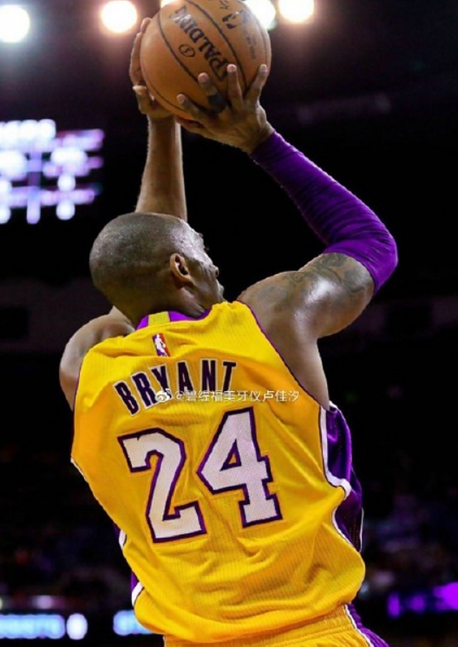 记者：弗洛伦蒂诺从未考虑过辞职，甚至没想过这件事（记者：弗洛伦蒂诺压根没想过辞职，这事从未进入他的考虑）