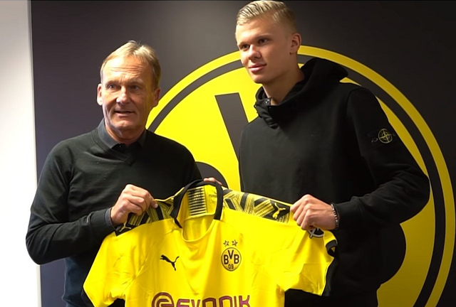 云南助教：明天是最后一个主场，希望能够取得顺利的结果（云南助教：明日迎来最后主场，盼顺利收官）